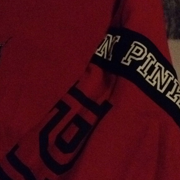 HTF PINK holiday crew / pullover - Picture 3 of 4